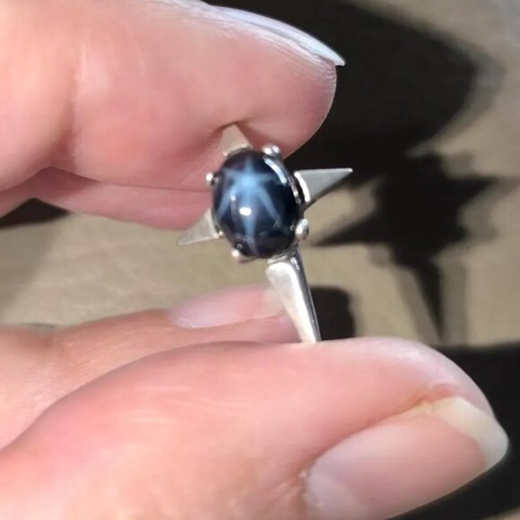 Natural Star Sapphire In Sterling Silver "Northern Star" Pendant. 2.34ct. - Picture 7 of 10